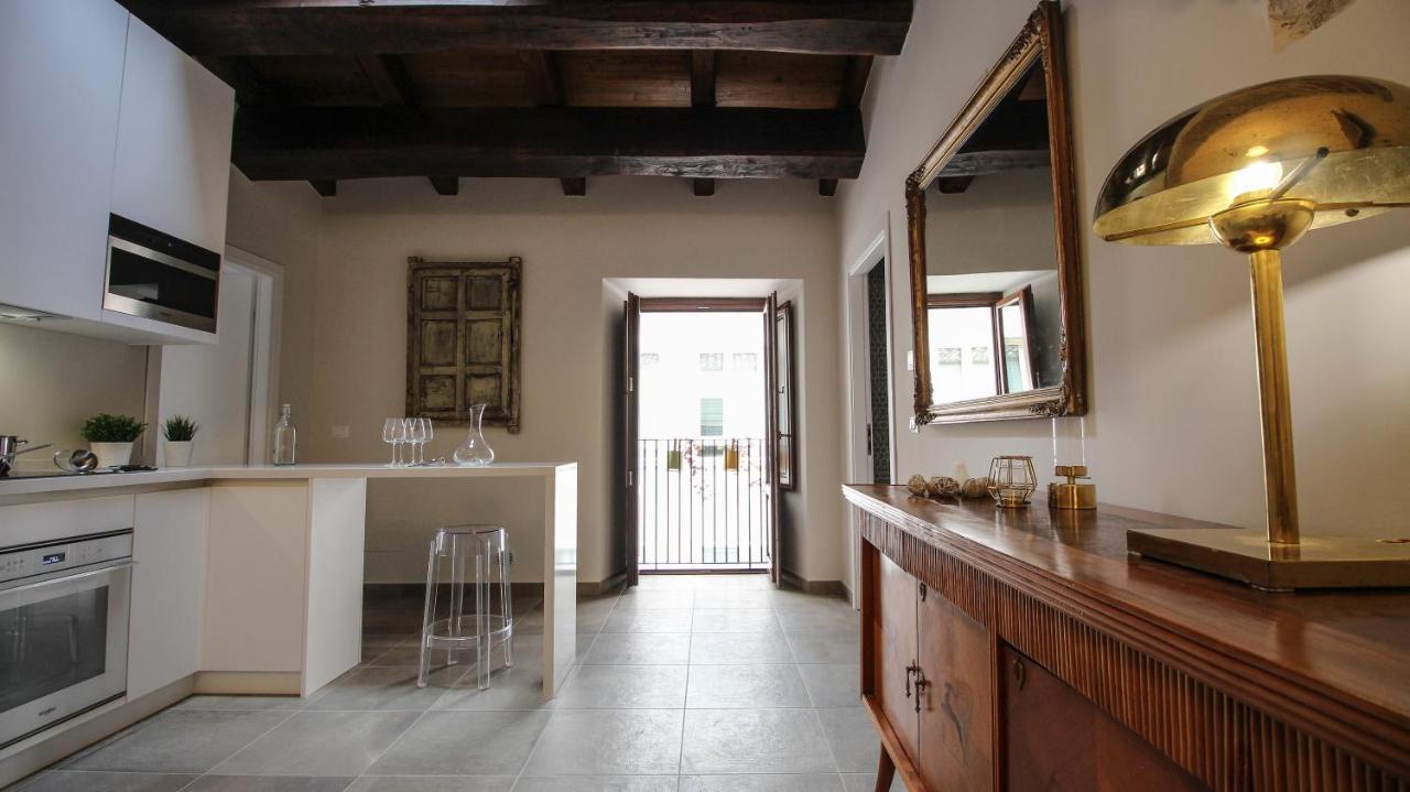Nel Cuore Dell'Aquila Bnb Extérieur photo