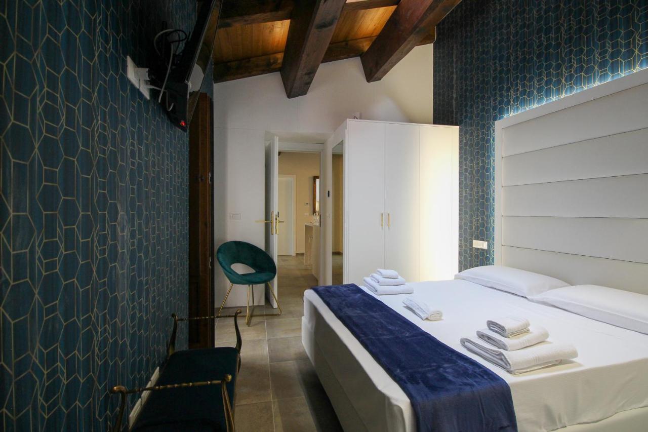 Nel Cuore Dell'Aquila Bnb Extérieur photo